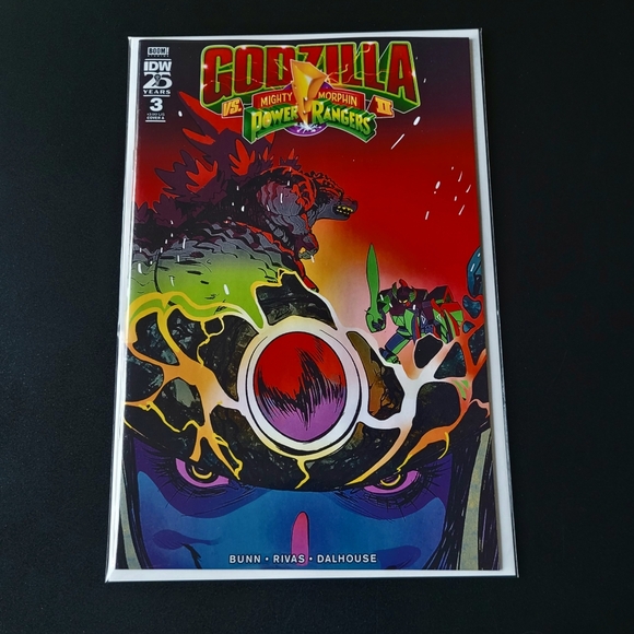 Godzilla VS Mighty Morphin Power Rangers #3 - Picture 1 of 7